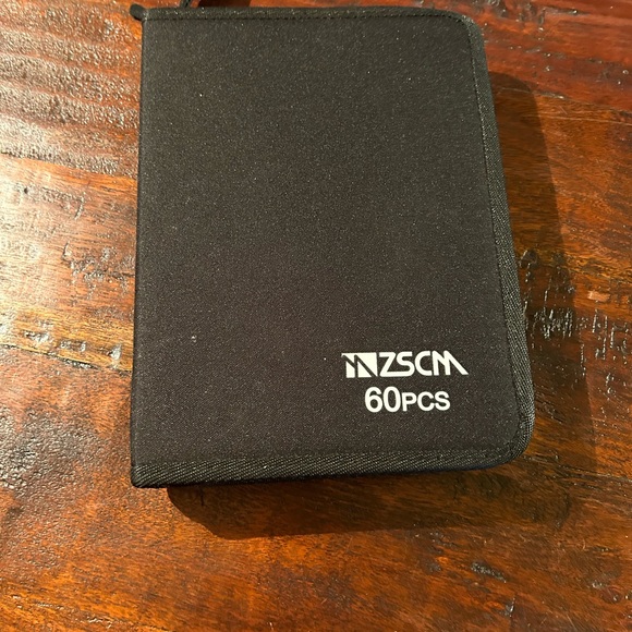 ZSCM duo tip markers 58 in set. In Tri-fold carrying case - Picture 7 of 7